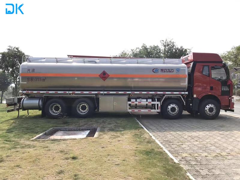 37.2 Cubic Meter LPG Tanker Truck2